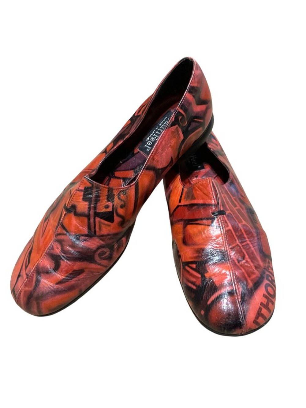 BeautiFeel Flats Loafers Shoes Size 41 - 10 Abstract Print Red Black Leather